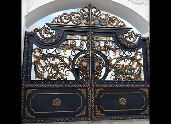 Pagar Klasik Palembang, Bengkel las Kharisma Baja, Jasa konstruksi dan bangunan. bengkel las, kharisma baja, pagar baja, pagar klasik, pagar balkon, reling tangga, tralis, baja ringan
