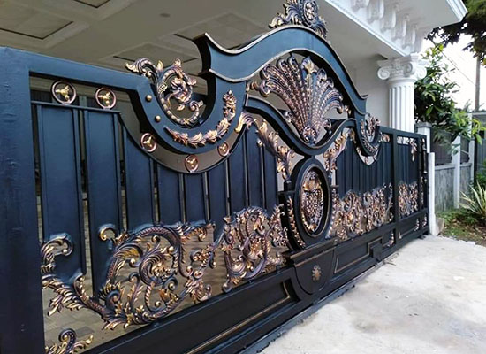 Pagar Klasik Palembang, Bengkel las Kharisma Baja, Jasa konstruksi dan bangunan. bengkel las, kharisma baja, pagar baja, pagar klasik, pagar balkon, reling tangga, tralis, baja ringan