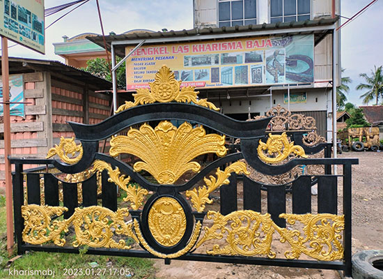 Pagar Klasik Palembang, Bengkel las Kharisma Baja, Jasa konstruksi dan bangunan. bengkel las, kharisma baja, pagar baja, pagar klasik, pagar balkon, reling tangga, tralis, baja ringan