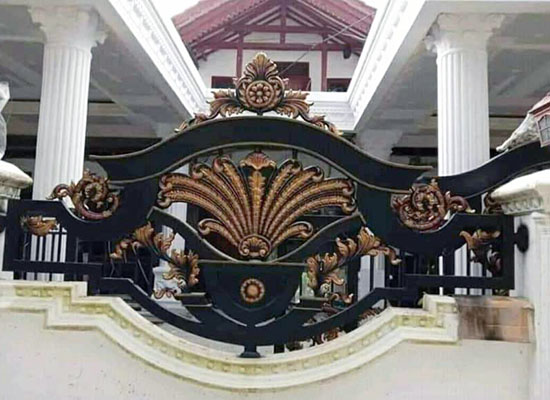 Pagar Klasik Palembang, Bengkel las Kharisma Baja, Jasa konstruksi dan bangunan. bengkel las, kharisma baja, pagar baja, pagar klasik, pagar balkon, reling tangga, tralis, baja ringan