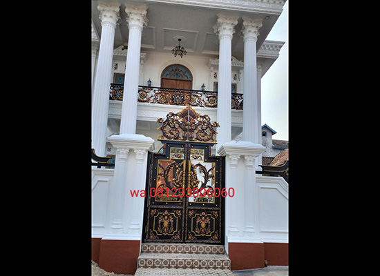 Pagar Klasik Palembang, Bengkel las Kharisma Baja, Jasa konstruksi dan bangunan. bengkel las, kharisma baja, pagar baja, pagar klasik, pagar balkon, reling tangga, tralis, baja ringan