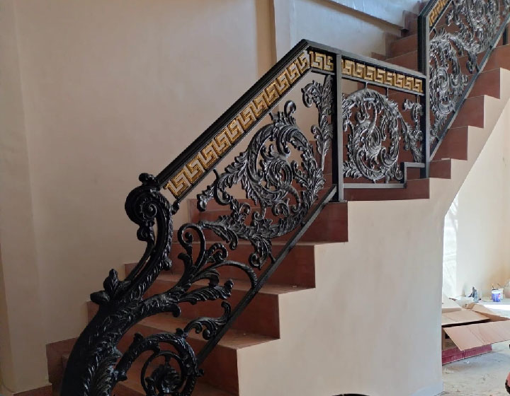 Pagar Klasik Palembang, Bengkel las Kharisma Baja, Jasa konstruksi dan bangunan. bengkel las, kharisma baja, pagar baja, pagar klasik, pagar balkon, reling tangga, tralis, baja ringan